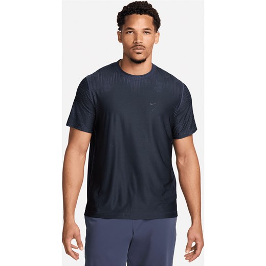 Nike A.P.S. Męska uniwersalna koszulka z krótkim rękawem Dri-FIT ADV - Niebieski ze sklepu Nike poland w kategorii T-shirty męskie - zdjęcie 169754521