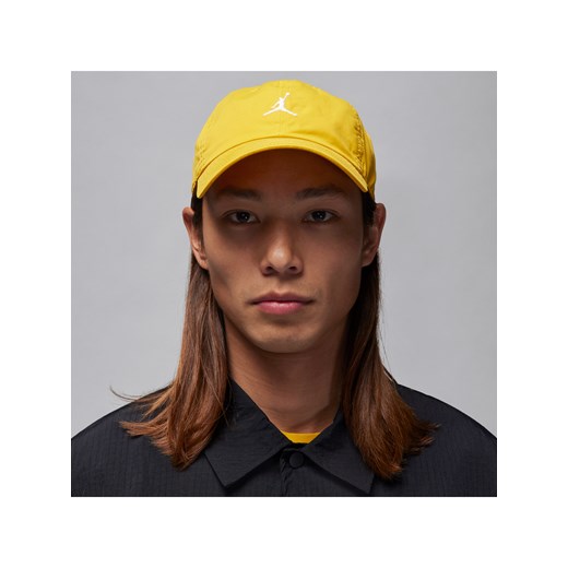 Regulowana czapka o nieusztywnianej strukturze Jordan Club Cap - Żółty ze sklepu Nike poland w kategorii Czapki z daszkiem męskie - zdjęcie 169756453