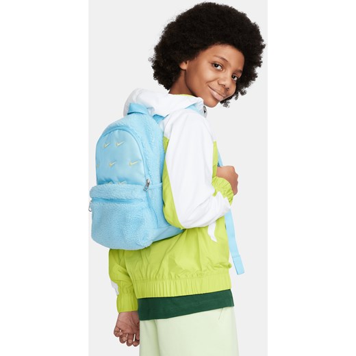 Mały plecak dziecięcy Nike Brasilia JDI (11 l) - Niebieski ze sklepu Nike poland w kategorii Plecaki dla dzieci - zdjęcie 169756811