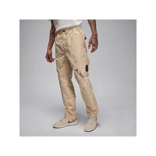 Męskie spodnie Chicago Paris Saint-Germain - Brązowy ze sklepu Nike poland w kategorii Spodnie męskie - zdjęcie 169757153