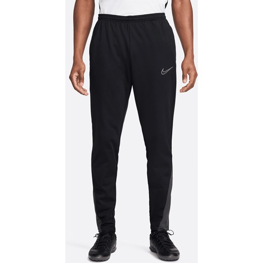 Męskie spodnie piłkarskie Therma-FIT Nike Academy Winter Warrior - Czerń ze sklepu Nike poland w kategorii Spodnie męskie - zdjęcie 169757602