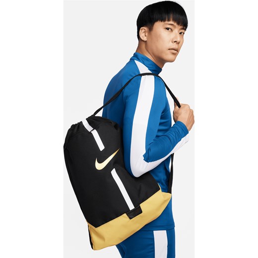 Worek na sprzęt piłkarski Nike Academy (18 l) - Czerń ze sklepu Nike poland w kategorii Plecaki - zdjęcie 169757614