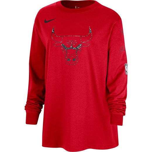 Damski T-shirt z długim rękawem Nike NBA Chicago Bulls Essential - Czerwony ze sklepu Nike poland w kategorii Bluzki damskie - zdjęcie 169759030