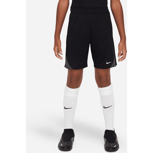 Spodenki piłkarskie dla dużych dzieci Nike Dri-FIT Strike - Czerń ze sklepu Nike poland w kategorii Spodenki chłopięce - zdjęcie 169759222