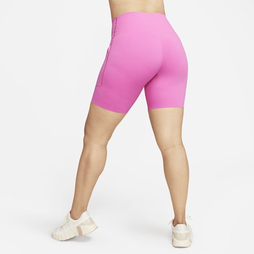 Różowe szorty Nike w sportowym stylu 
