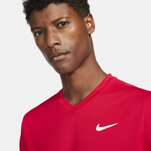 T-shirt męski Nike sportowy czerwony z krótkimi rękawami 