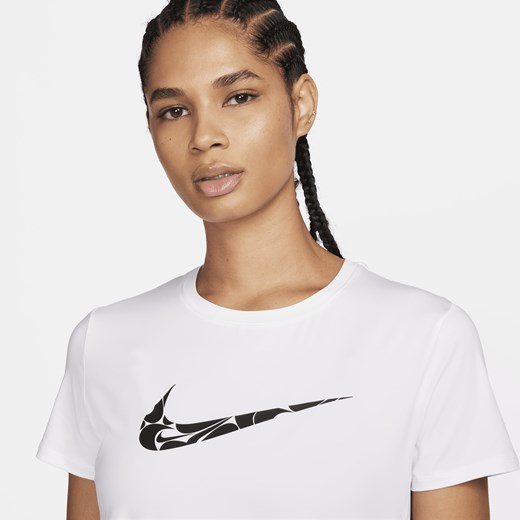 Bluzka damska Nike z okrągłym dekoltem biała z krótkim rękawem z napisami 
