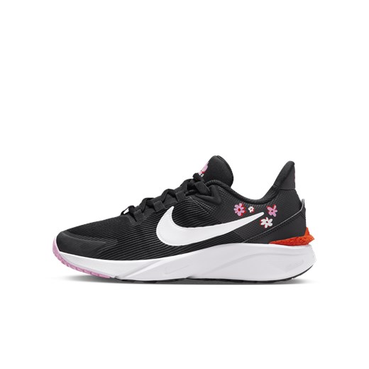 Buty do biegania po asfalcie dla dużych dzieci Nike Star Runner 4 NN SE - Czerń Nike 36.5 Nike poland