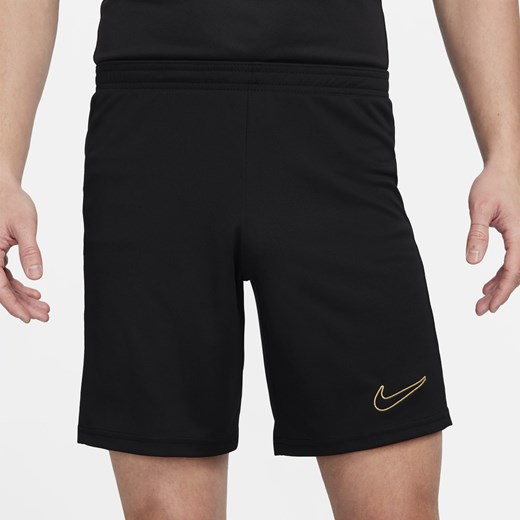 Czarne spodenki męskie Nike sportowe na lato 