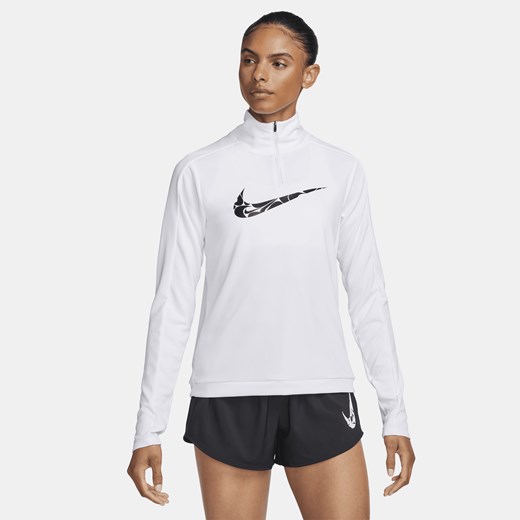 Damska warstwa środkowa z zamkiem 1/4 Dri-FIT Nike Swoosh - Biel Nike XS (EU 32-34) okazja Nike poland