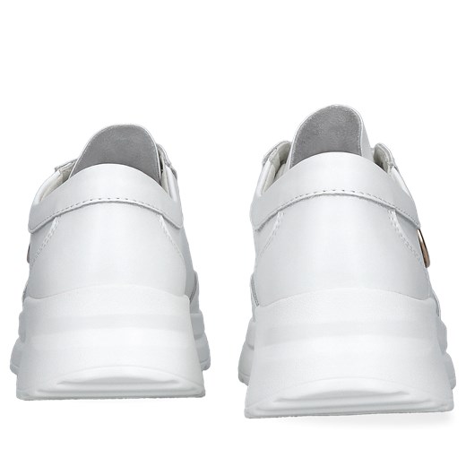 Białe sneakersy damskie ze skóry, Sneakersy, GG0002-01 39 Konopka Shoes