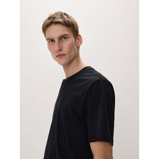 Reserved - T-shirt regular z domieszką jedwabiu - czarny ze sklepu Reserved w kategorii T-shirty męskie - zdjęcie 169783473