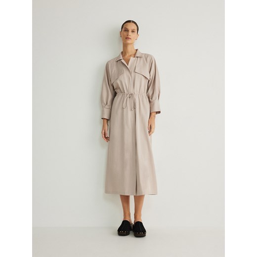 Reserved - Koszulowa sukienka midi - kremowy ze sklepu Reserved w kategorii Sukienki - zdjęcie 169791962