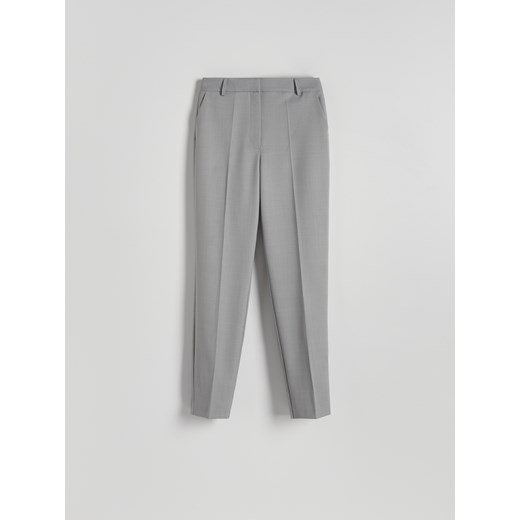 Reserved - Spodnie z prostą nogawką - szary ze sklepu Reserved w kategorii Spodnie damskie - zdjęcie 169814024