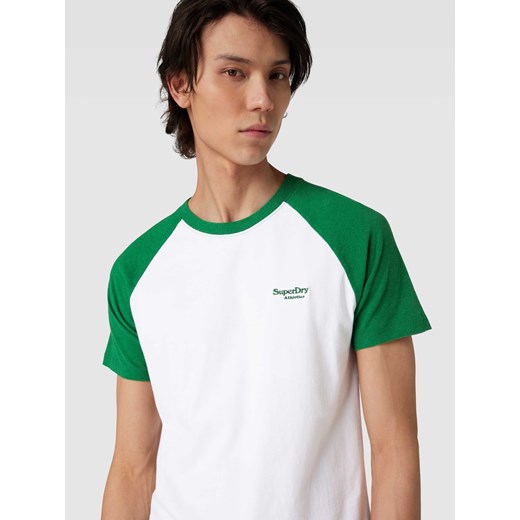 T-shirt z raglanowymi rękawami model ‘Essential Logo’ Superdry L Peek&Cloppenburg 