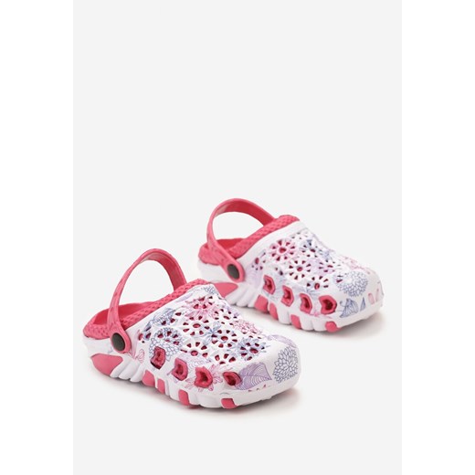 Klapki dziecięce różowe Born2be w abstrakcyjnym wzorze 
