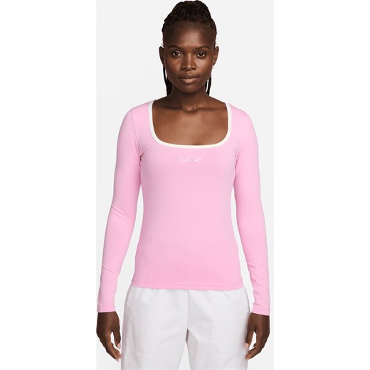 Damska koszulka z długim rękawem i dekoltem karo Nike Sportswear - Różowy ze sklepu Nike poland w kategorii Bluzki damskie - zdjęcie 169854292