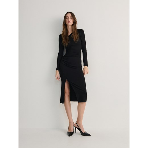 Reserved - Sukienka z asymetrycznym dekoltem - czarny ze sklepu Reserved w kategorii Sukienki - zdjęcie 169878713