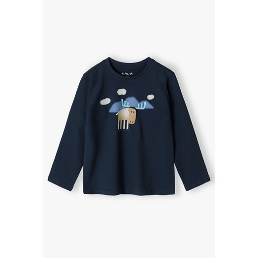 Granatowa bluzka chłopięca z długim rękawem z łosiem ze sklepu 5.10.15 w kategorii T-shirty chłopięce - zdjęcie 169880253