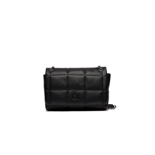 Calvin Klein Torebka Square Quilt Conv Shoulder Bag K60K612332 Czarny ze sklepu MODIVO w kategorii Listonoszki - zdjęcie 169896542