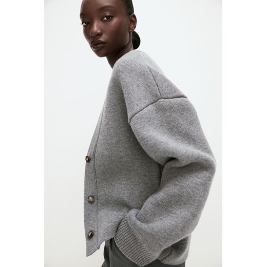 H & M - Wełniany kardigan - Szary ze sklepu H&M w kategorii Swetry damskie - zdjęcie 169908004
