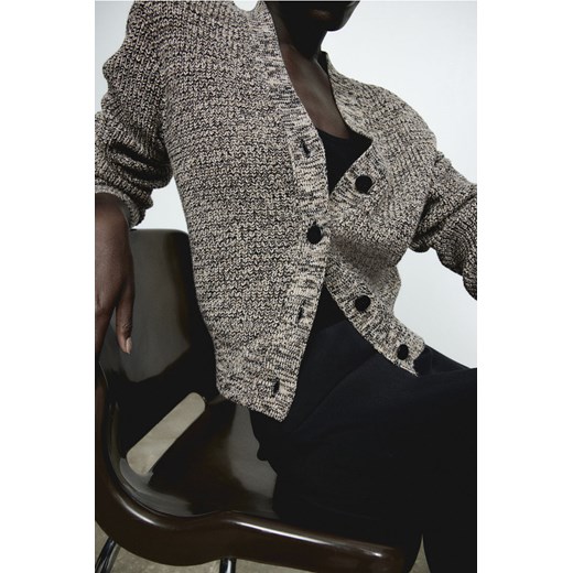H & M - Kardigan z watowanymi ramionami - Beżowy ze sklepu H&M w kategorii Swetry damskie - zdjęcie 169908232