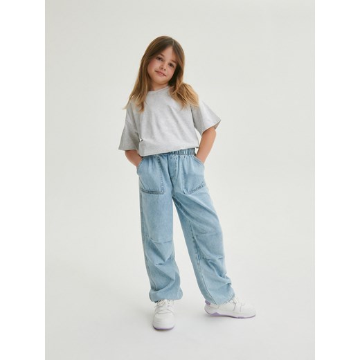 Reserved - Spodnie jeansowe parachute - niebieski ze sklepu Reserved w kategorii Spodnie dziewczęce - zdjęcie 169966290