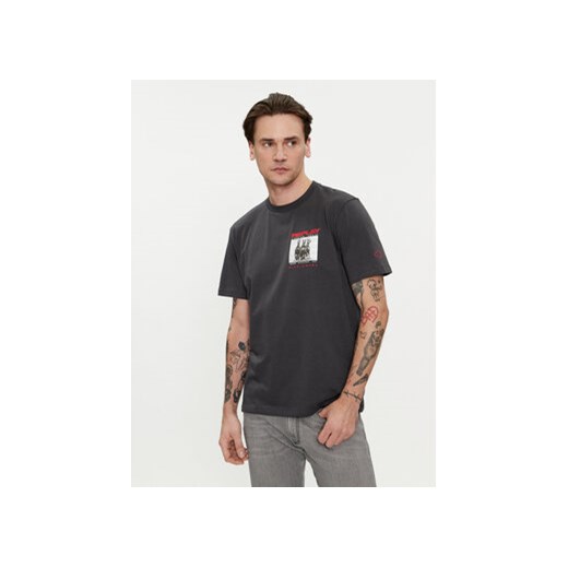 Replay T-Shirt M6766.000.22662 Szary Regular Fit ze sklepu MODIVO w kategorii T-shirty męskie - zdjęcie 169974430