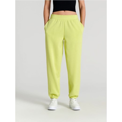 Sinsay - Spodnie dresowe - zielony ze sklepu Sinsay w kategorii Spodnie damskie - zdjęcie 169999131