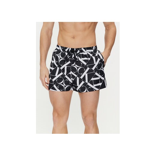 Calvin Klein Swimwear Szorty kąpielowe KM0KM00968 Czarny Regular Fit ze sklepu MODIVO w kategorii Kąpielówki - zdjęcie 170009142
