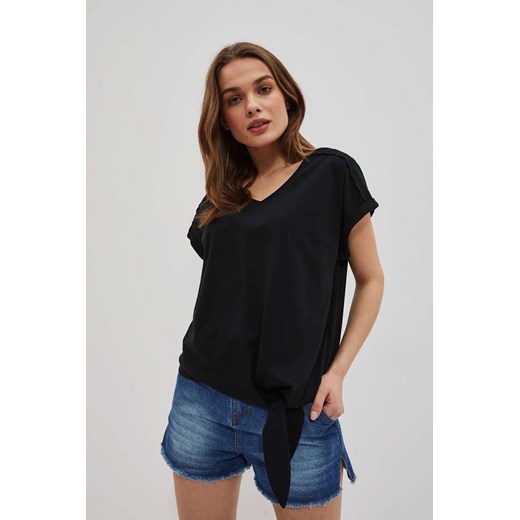 Gładki czarny t-shirt damski z wiązaniem ze sklepu 5.10.15 w kategorii Bluzki damskie - zdjęcie 170043651