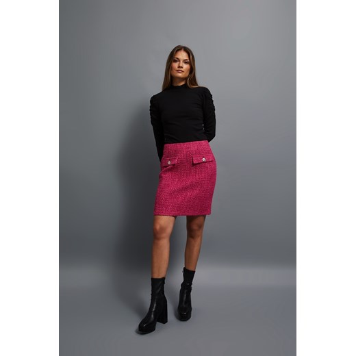 Spódnica w tweedowym stylu różowa ze sklepu Moodo.pl w kategorii Spódnice - zdjęcie 170047611