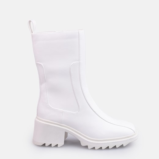 Buty damskie Cropp 0451K-00X 38 24.5 cm Białe (5904426002318). Buty za kostkę Cropp 38 promocyjna cena Rozetka.pl