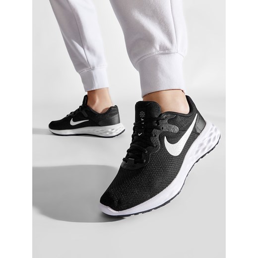 Buty Nike Revolution 6 Nn DC3728 003 Black/White/Iron Grey Nike 44 eobuwie.pl