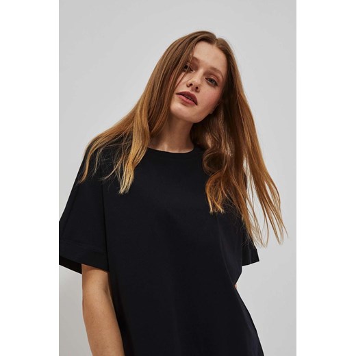 Klasyczny czarny t-shirt damski ze sklepu 5.10.15 w kategorii Bluzki damskie - zdjęcie 170073154