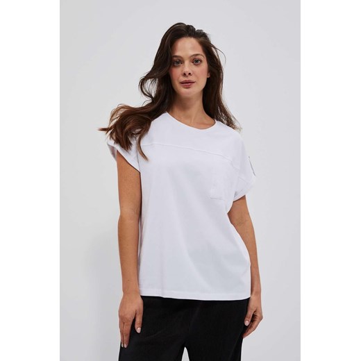 Biały t-shirt damski z kieszonką ze sklepu 5.10.15 w kategorii Bluzki damskie - zdjęcie 170073214