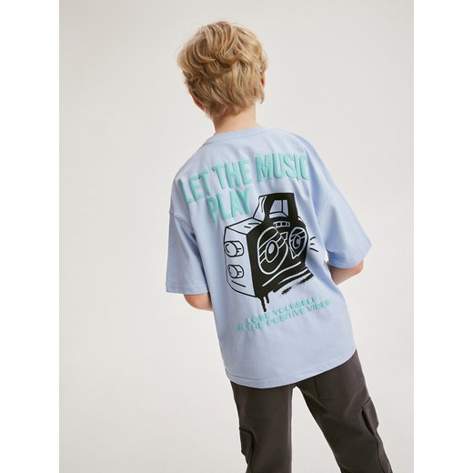 Reserved - T-shirt oversize z nadrukiem - jasnoniebieski ze sklepu Reserved w kategorii T-shirty chłopięce - zdjęcie 170125454