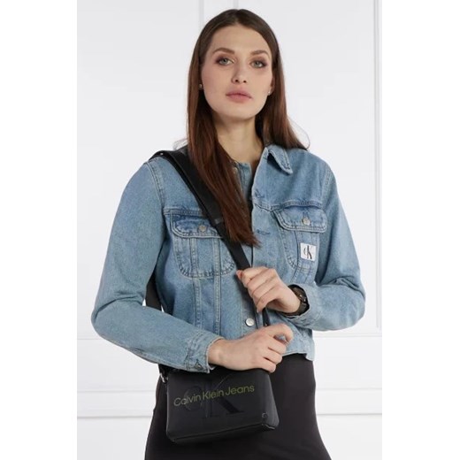 Listonoszka Calvin Klein ze skóry ekologicznej