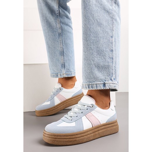 Niebiesko-Białe Sneakersy na Niskiej Platformie z Materiałowymi Wstawkami Xeonbia ze sklepu born2be.pl w kategorii Buty sportowe damskie - zdjęcie 170173110