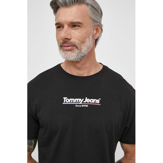 Tommy Jeans t-shirt bawełniany męski kolor czarny z nadrukiem DM0DM18590 ze sklepu ANSWEAR.com w kategorii T-shirty męskie - zdjęcie 170176134