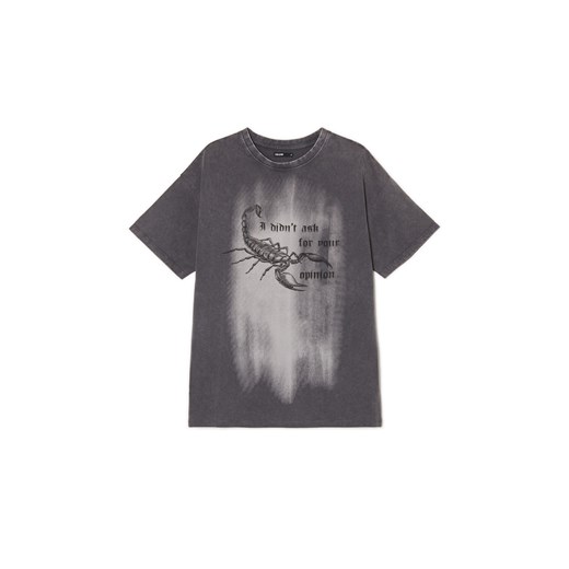 Cropp - Ciemnoszara koszulka z nadrukiem - szary ze sklepu Cropp w kategorii Bluzki damskie - zdjęcie 170218423