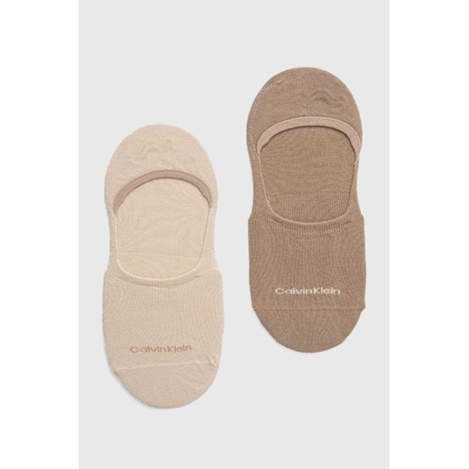 Calvin Klein skarpetki 2-pack damskie kolor beżowy 701218771 ze sklepu ANSWEAR.com w kategorii Skarpetki damskie - zdjęcie 170258481