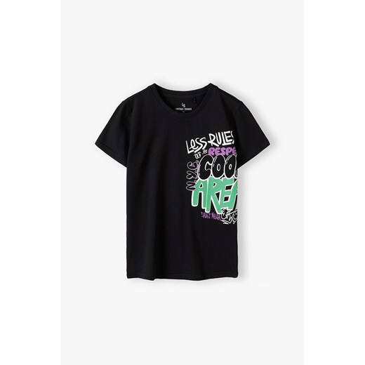 Czarna dzianinowa koszulka dla chłopca - N.Y.C. ze sklepu 5.10.15 w kategorii T-shirty chłopięce - zdjęcie 170326273
