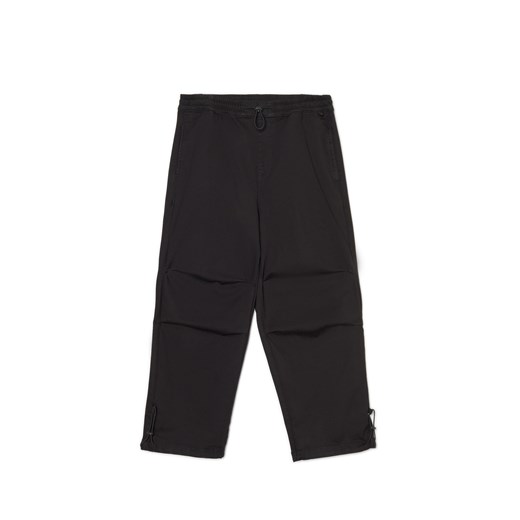 Cropp - Czarne jeansy parachute - czarny ze sklepu Cropp w kategorii Jeansy męskie - zdjęcie 170343460