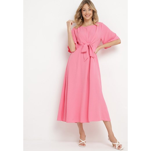 Różowa Sukienka Maxi z Ozdobnym Wiązaniem i Gumką w Talii Myrcella ze sklepu Born2be Odzież w kategorii Sukienki - zdjęcie 170390104