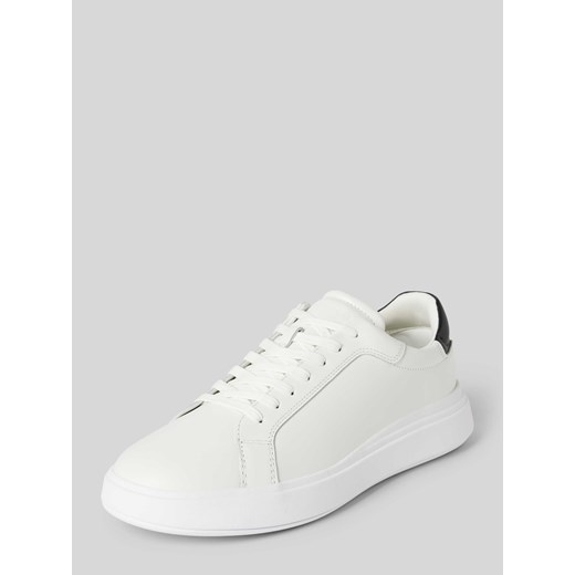 Sneakersy ze sznurowaniem w jednolitym kolorze ze sklepu Peek&Cloppenburg  w kategorii Buty sportowe męskie - zdjęcie 170395432
