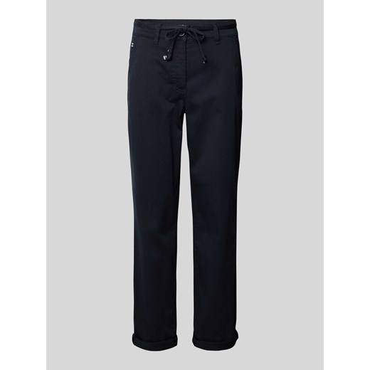 Spodnie z wiązanym paskiem ze sklepu Peek&Cloppenburg  w kategorii Spodnie damskie - zdjęcie 170413431