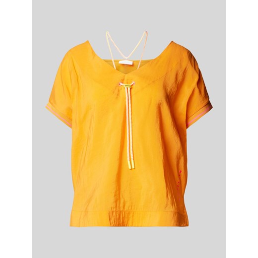 Bluzka z wiązaniem na szyi ze sklepu Peek&Cloppenburg  w kategorii Bluzki damskie - zdjęcie 170413501