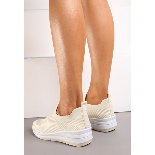 Beżowe Buty Sportowe z Krótką Cholewką w Skarpetkowym Stylu Tiselle 40 wyprzedaż born2be.pl