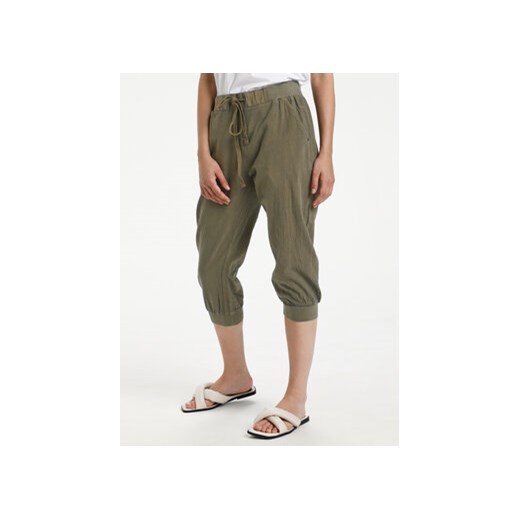 Kaffe Spodnie materiałowe Naya 10502803 Zielony Regular Fit ze sklepu MODIVO w kategorii Spodnie damskie - zdjęcie 170424670